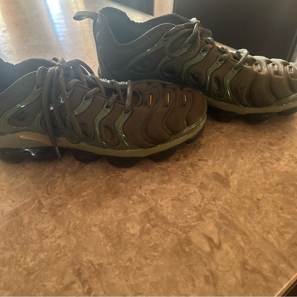 Nike Vapormax green Athletic Sneakers gym strength training M 8.5 W 10 - Picture 5 of 7